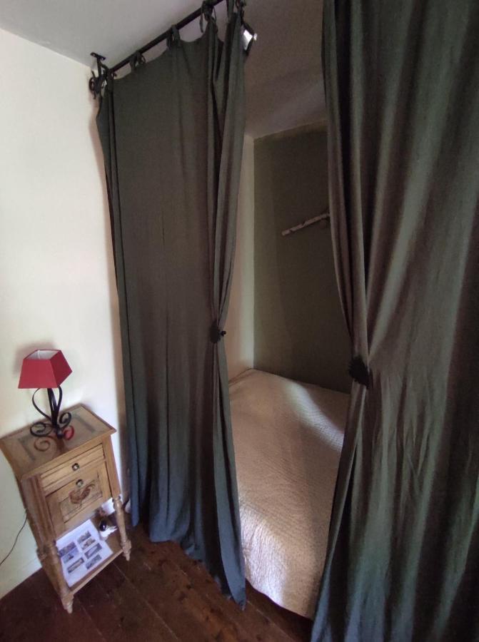 Gite Le Vieux Perrin Villa Andelaroche Exterior foto